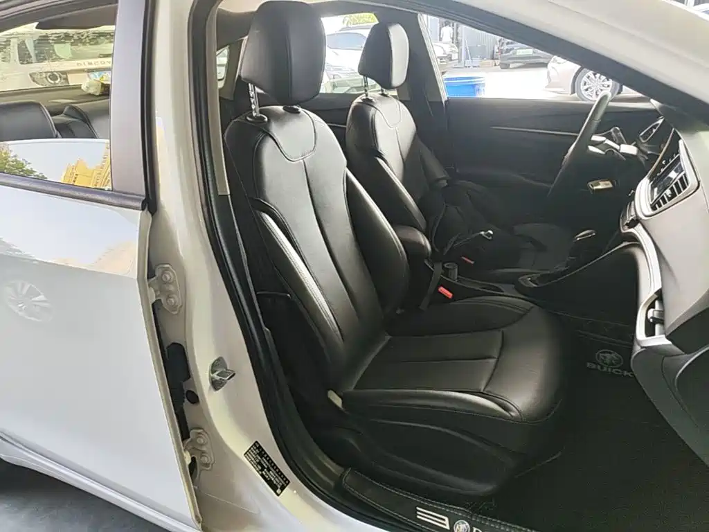 Buick Excelle — миниатюра 25