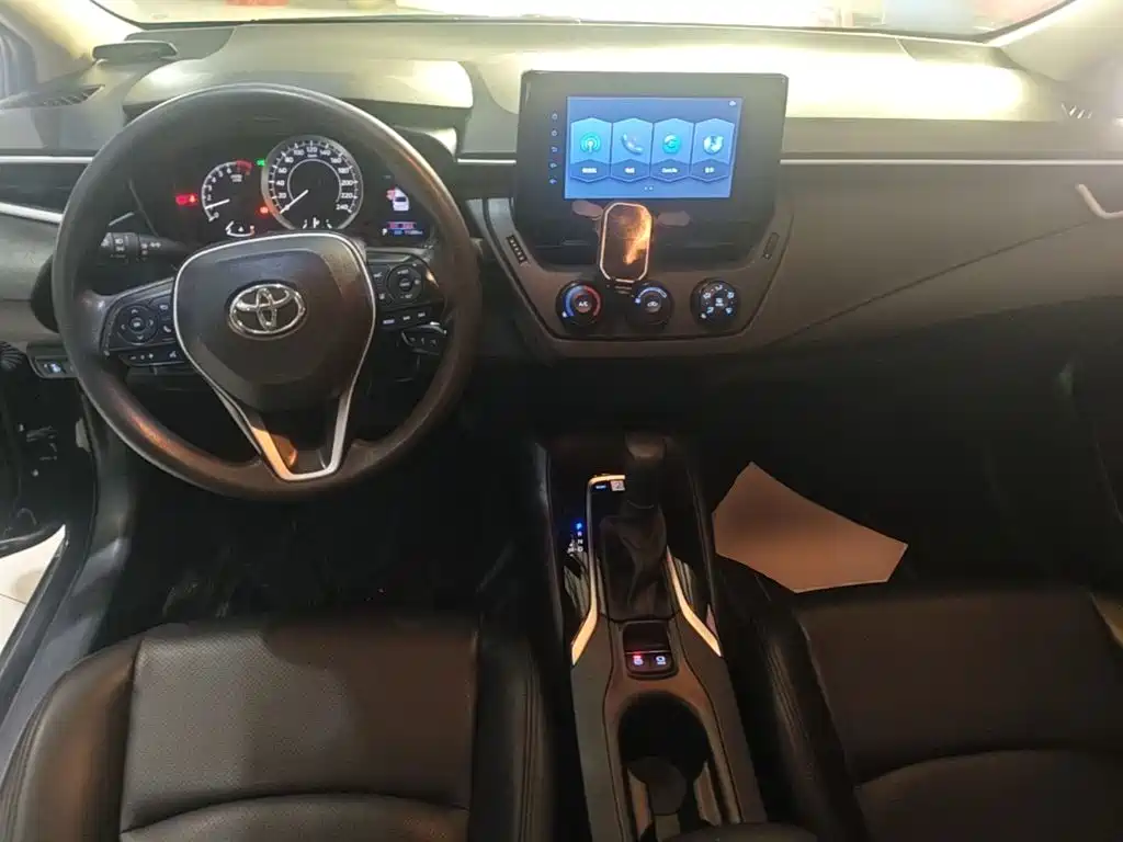 Toyota Corolla — миниатюра 10