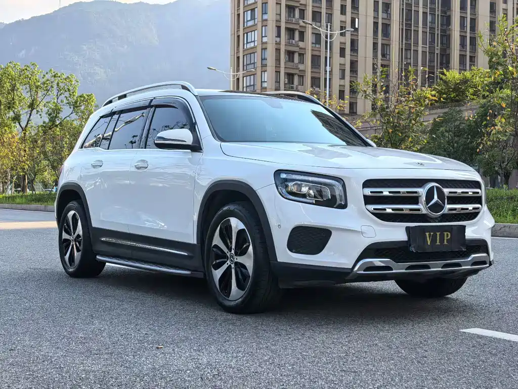Mercedes-Benz GLB — миниатюра 3