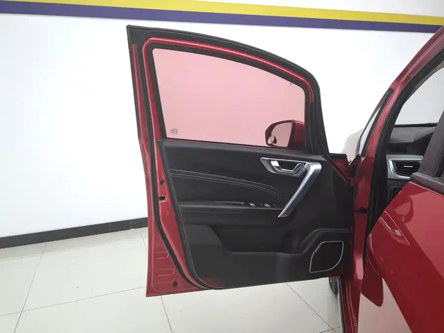 Geely Vision X3 — миниатюра 7
