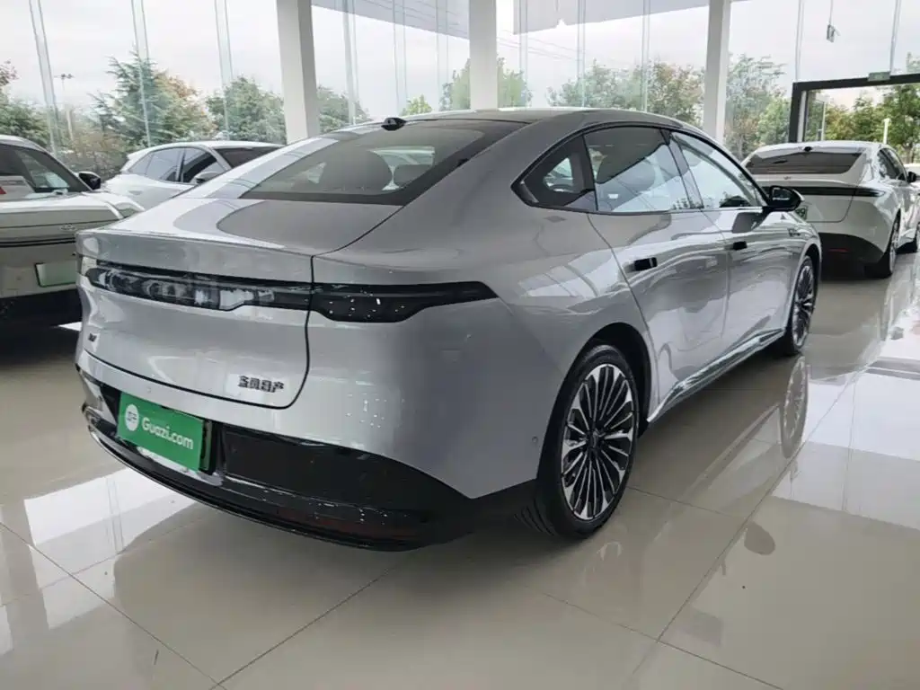 Nissan N7 — миниатюра 7