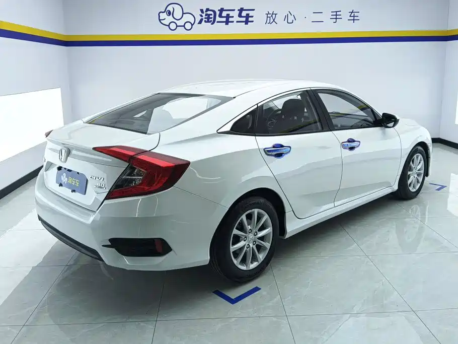 Honda Civic — миниатюра 3
