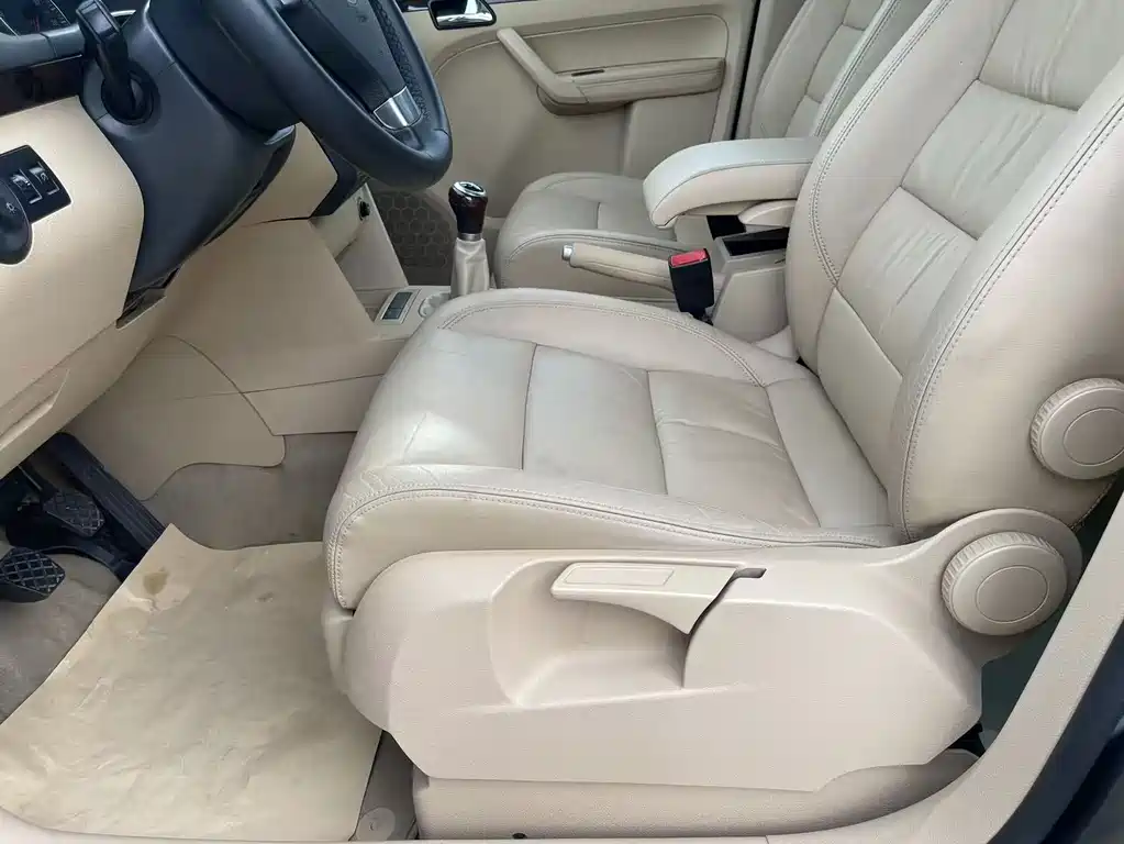 Volkswagen Touran — миниатюра 17