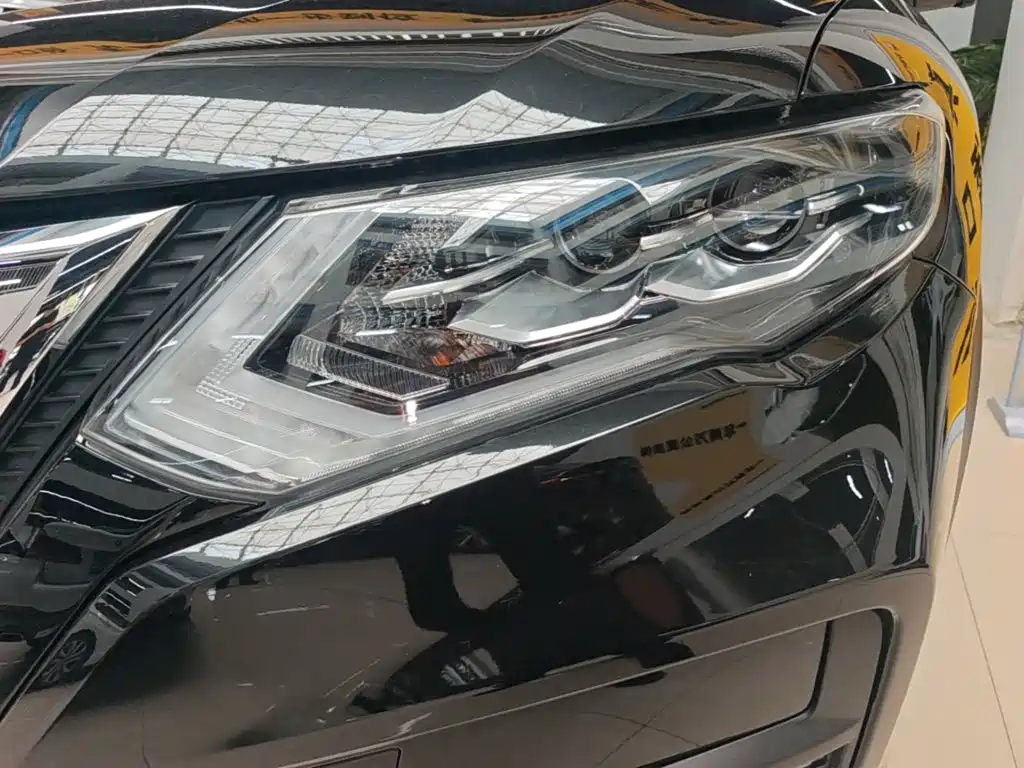 Nissan X-Trail — миниатюра 24