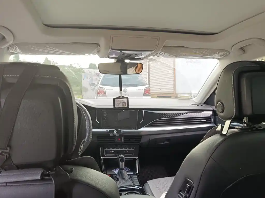 Volkswagen Passat — миниатюра 9