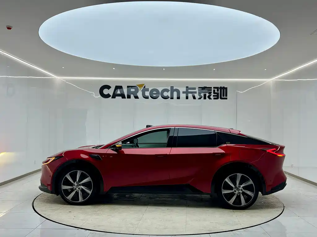 Toyota bZ5 — миниатюра 7