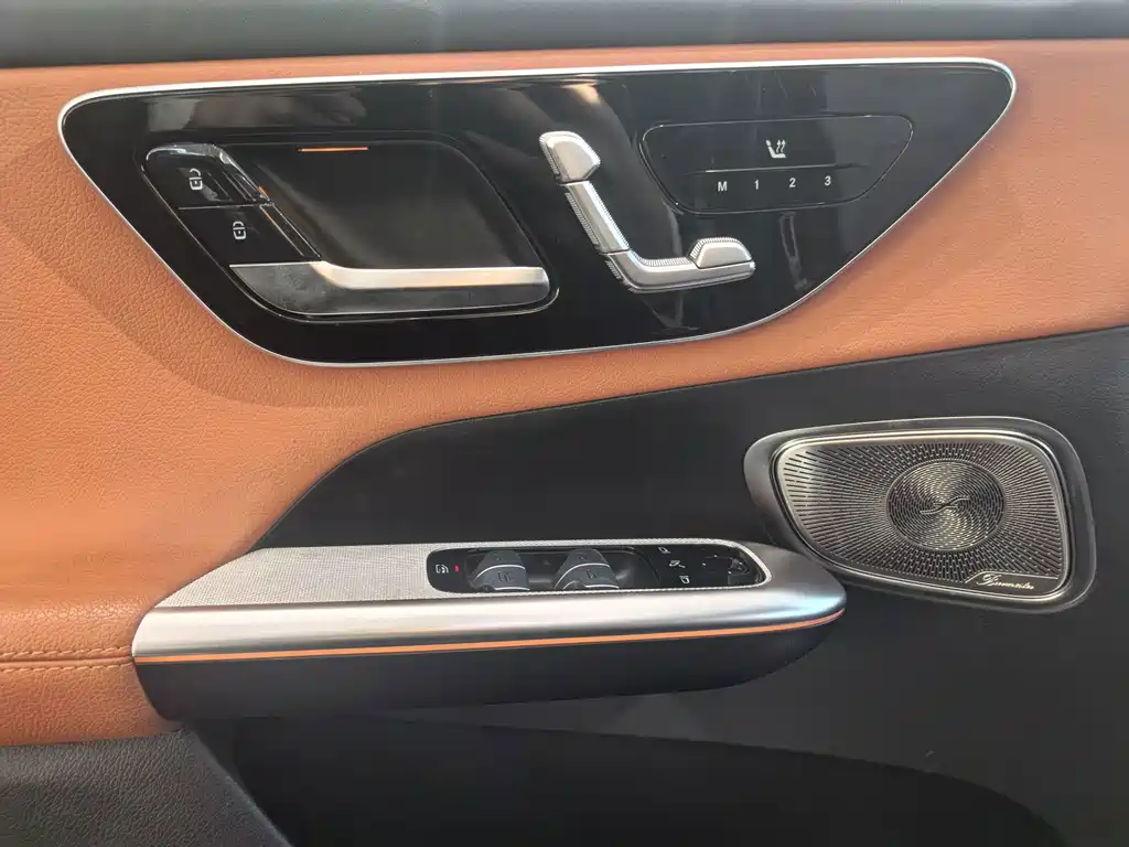 Mercedes-Benz GLC Coupe 2024 — фото 12