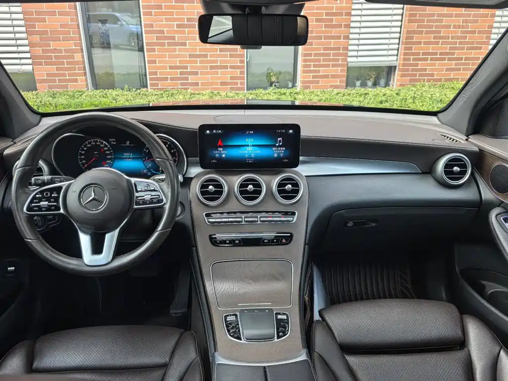 Mercedes-Benz GLC — миниатюра 6