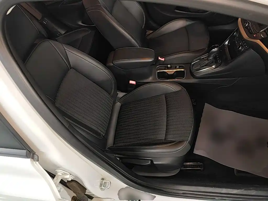 Buick Verano — миниатюра 25