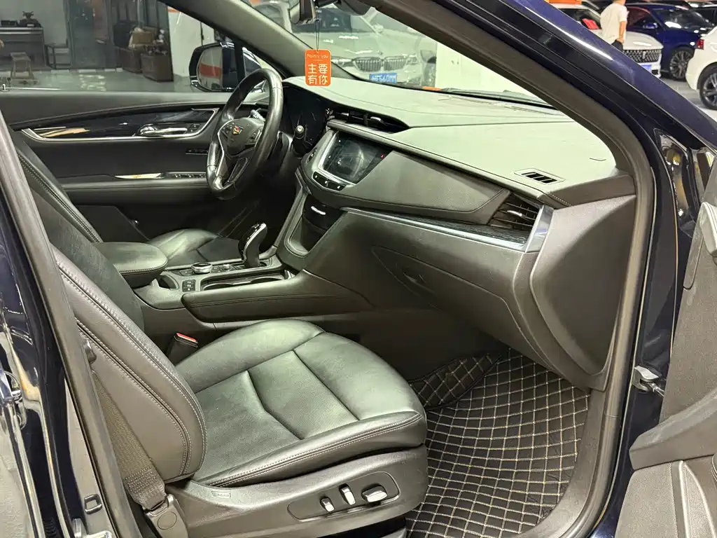 Cadillac XT5 — миниатюра 12
