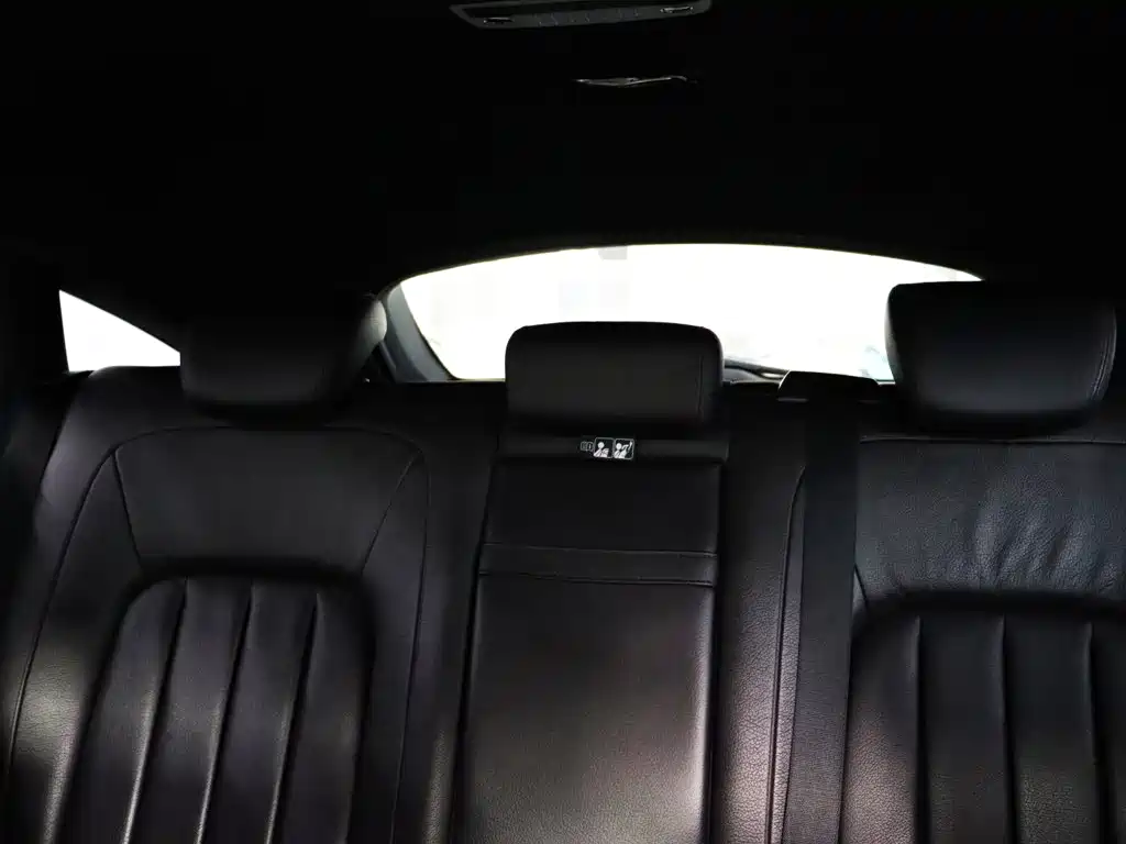 Mercedes-Benz CLS — миниатюра 15