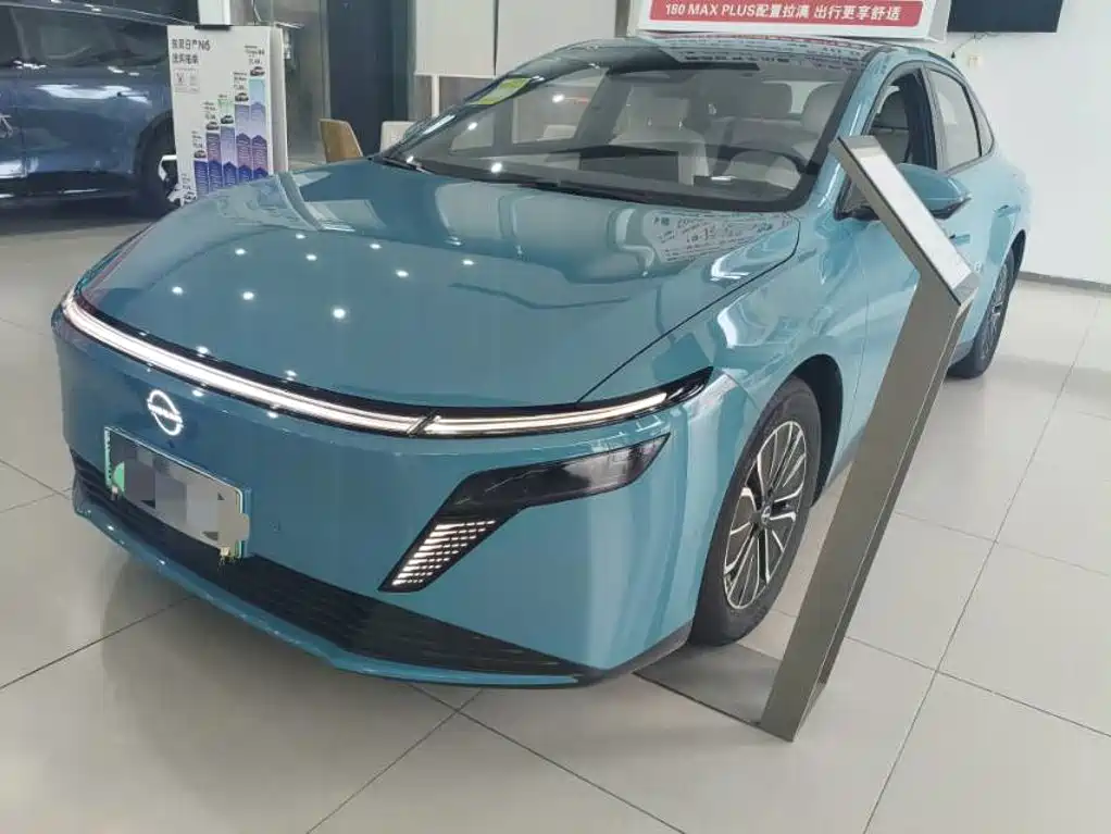 Nissan N6