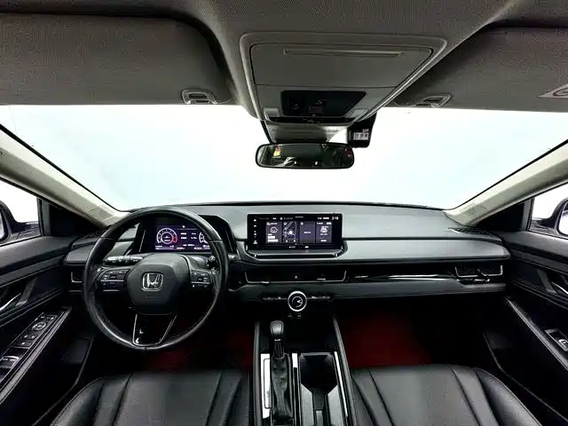 Honda Inspire — миниатюра 4