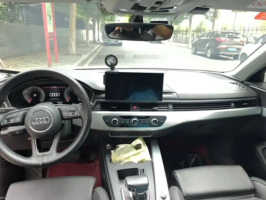 Audi A4L — миниатюра 12