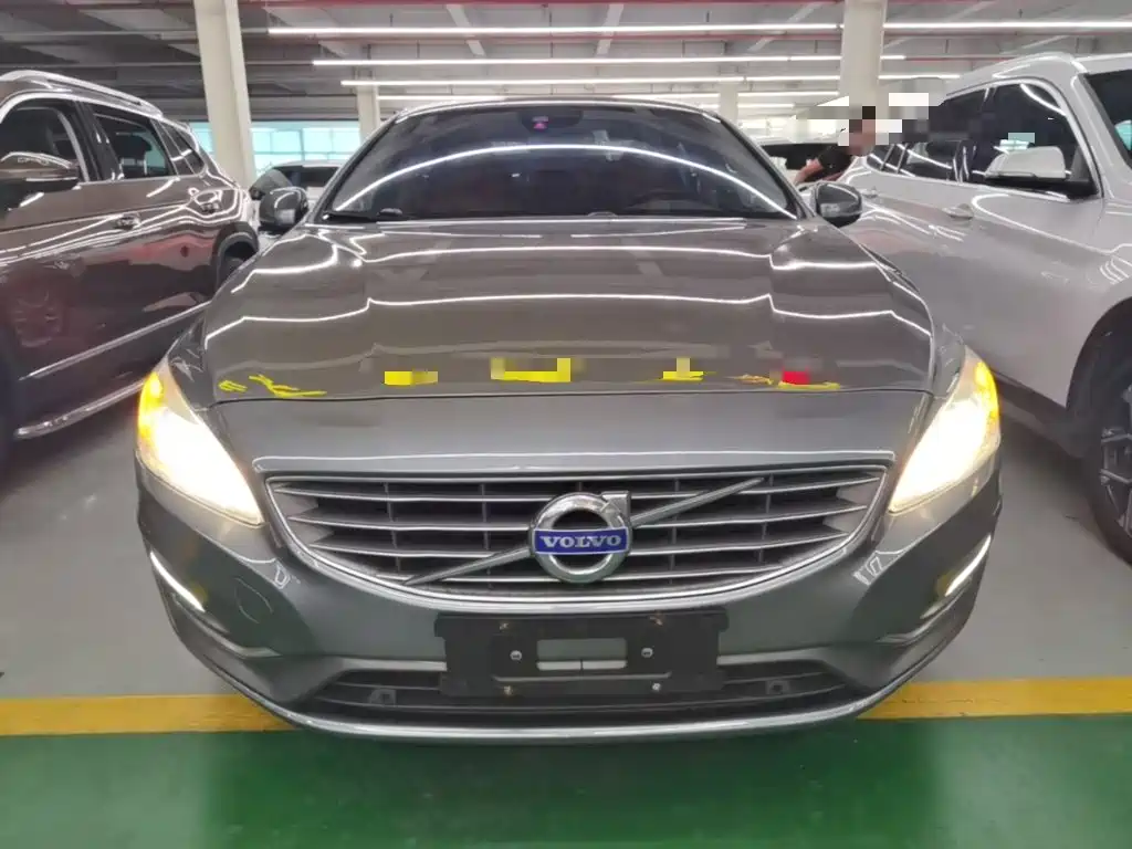 Volvo S60 — миниатюра 3
