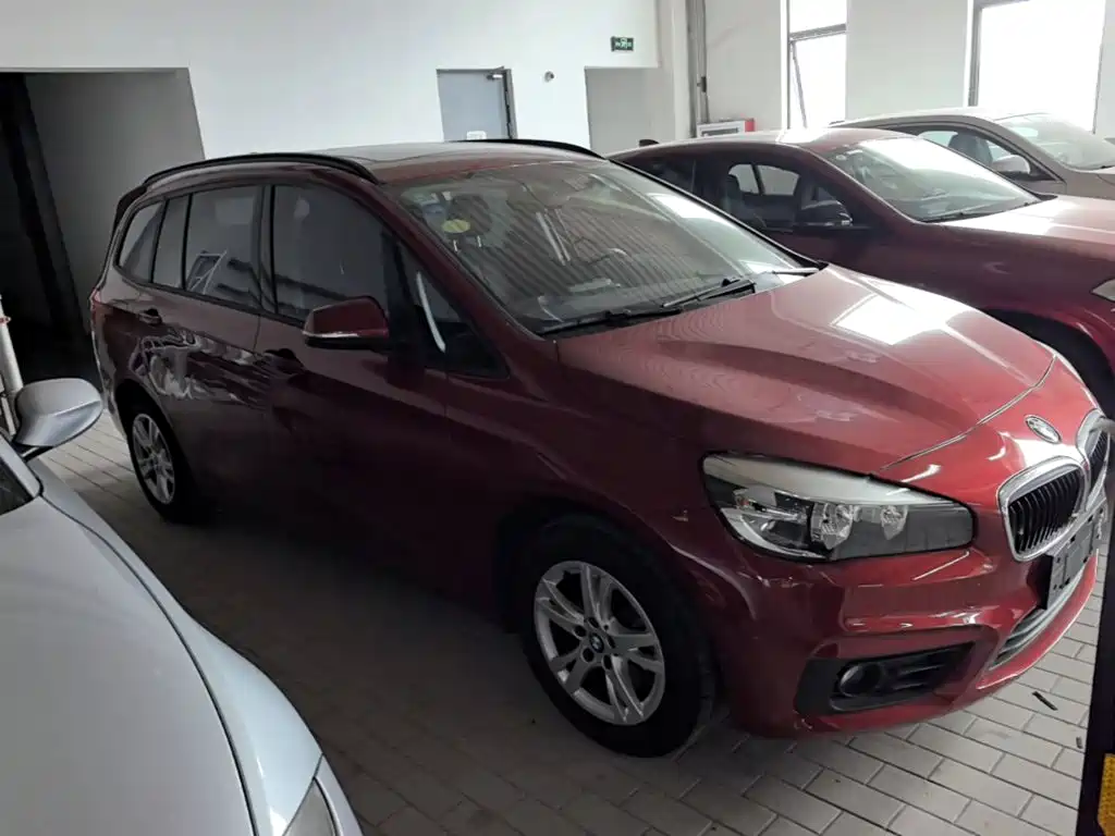 BMW 2 Series Gran Tourer — миниатюра 4