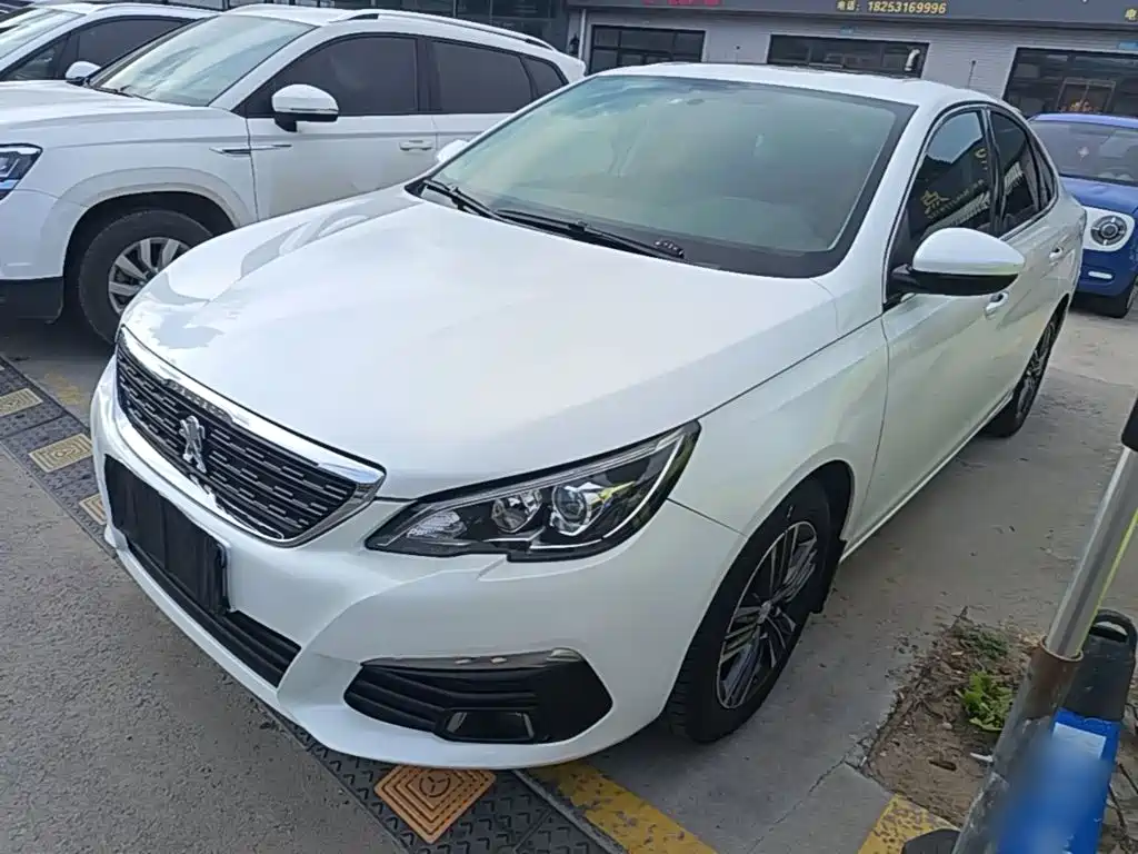 Peugeot 308 — миниатюра 2