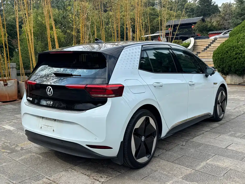 Volkswagen ID.3 — миниатюра 4
