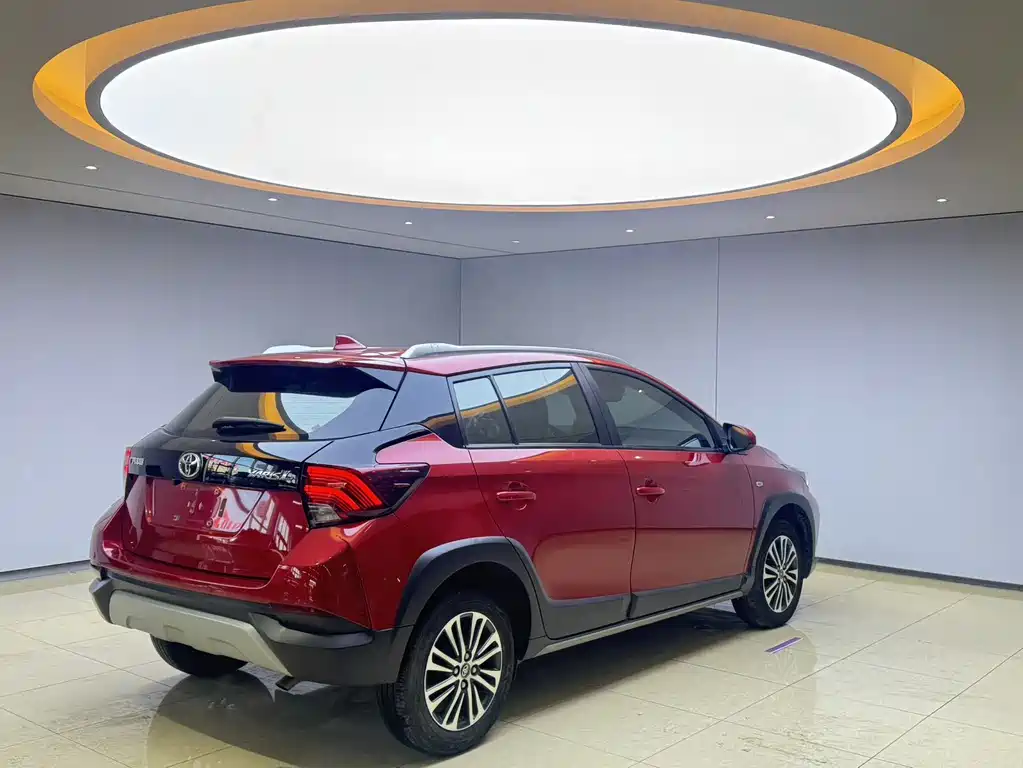 TOYOTA YARIS L ZHIXUAN