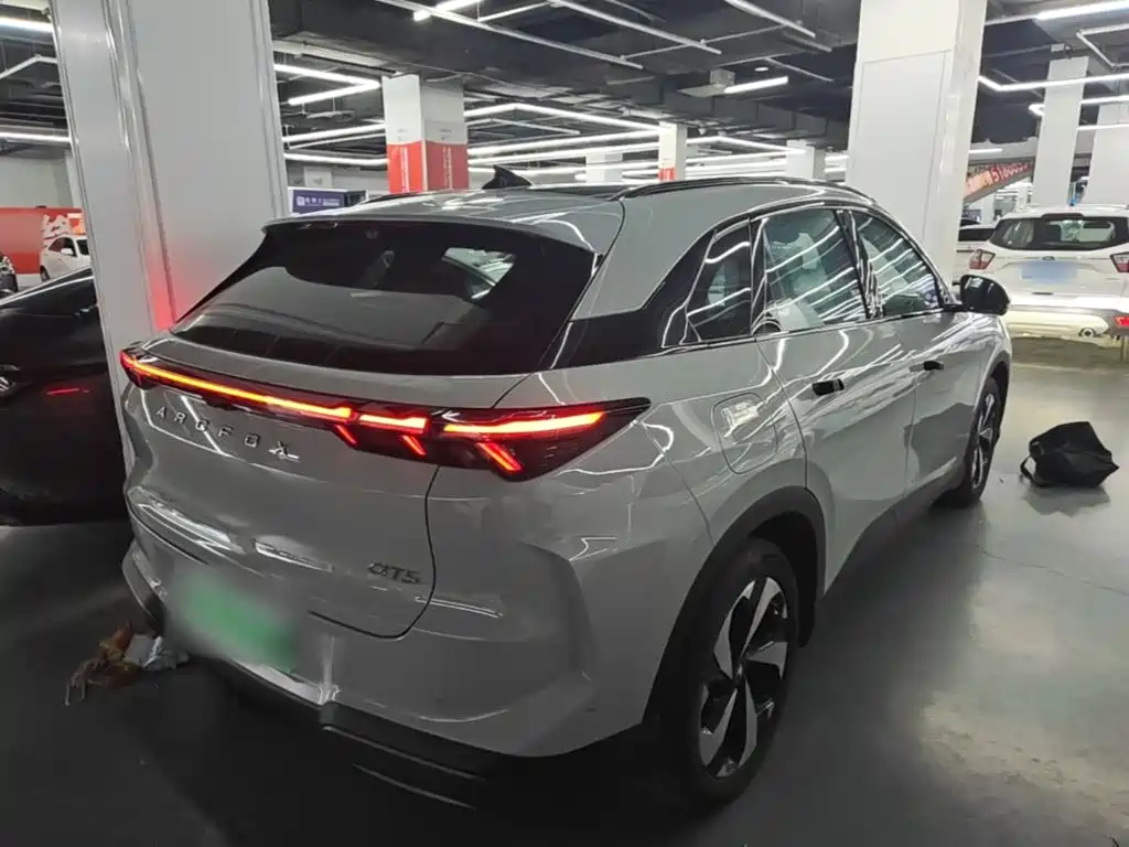 ARCFOX Alpha T5 — миниатюра 7
