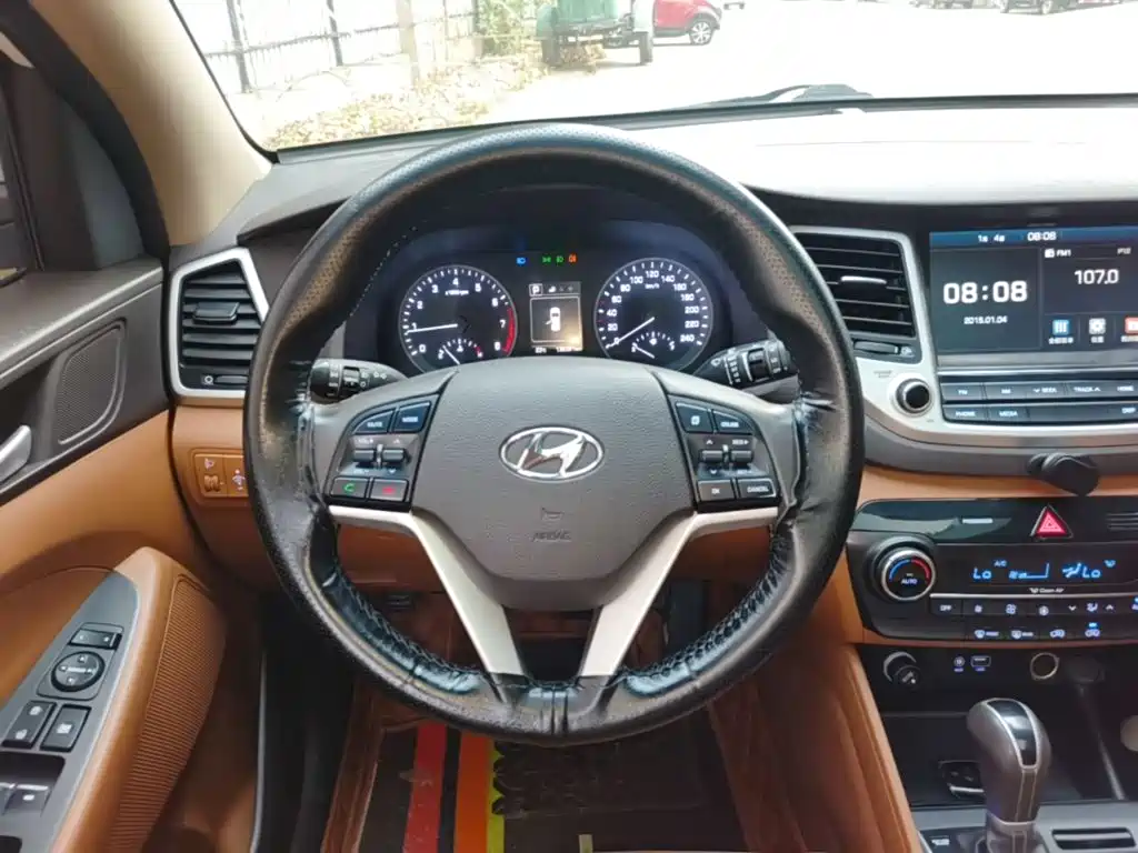 Hyundai Tucson — миниатюра 11