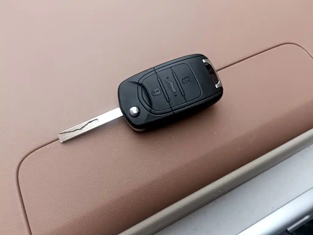 Wuling MINIEV — миниатюра 9