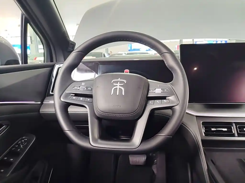 BYD L DM-i — миниатюра 11