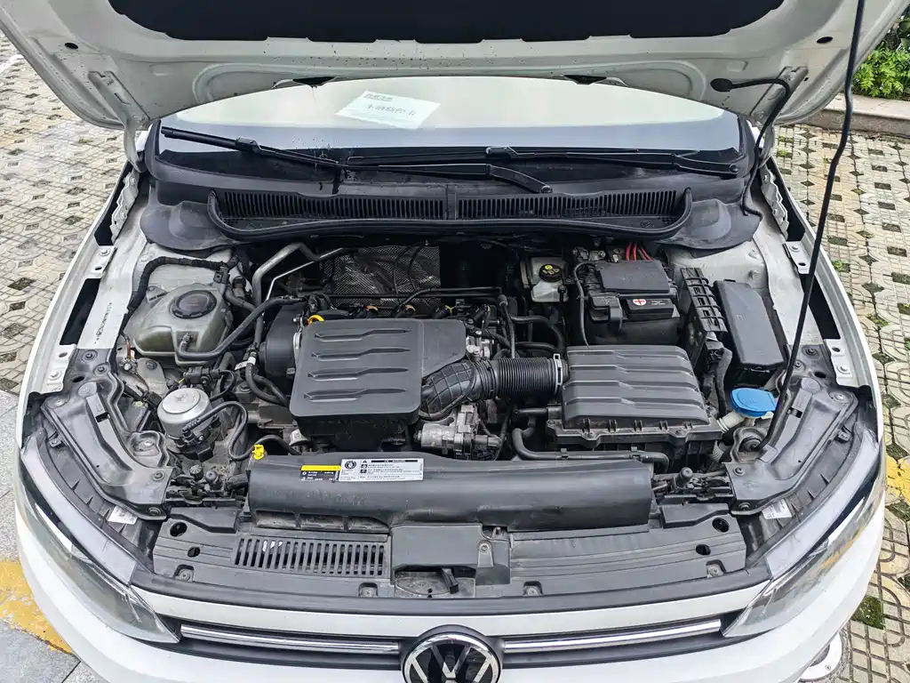 Volkswagen Polo — миниатюра 7