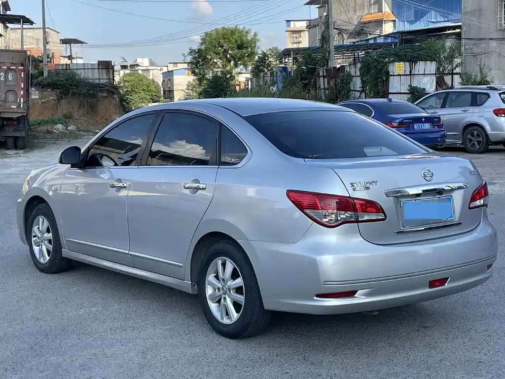 Nissan Sylphy — миниатюра 4