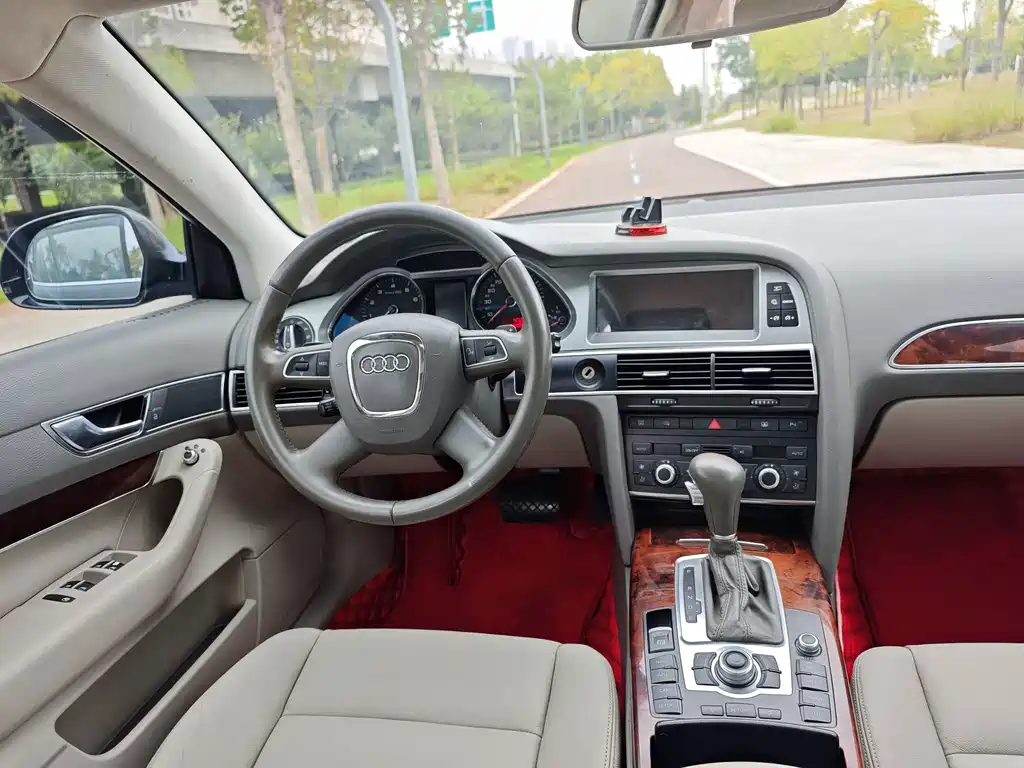 Audi A6L — миниатюра 5