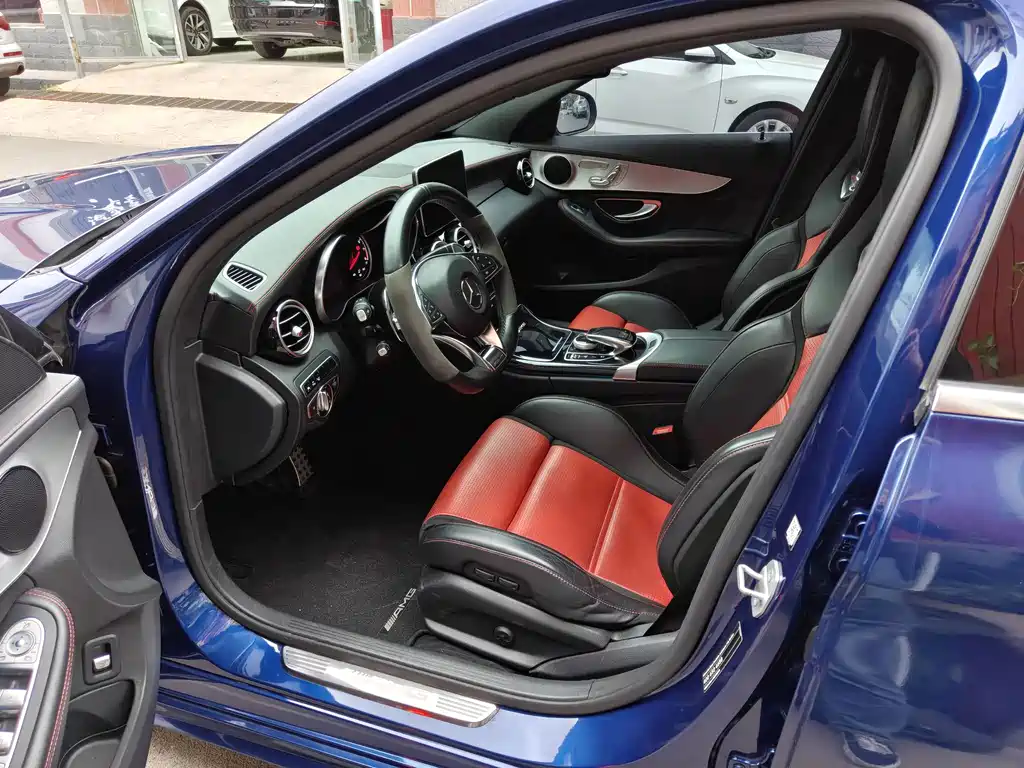 Mercedes-Benz C-Class AMG — миниатюра 7