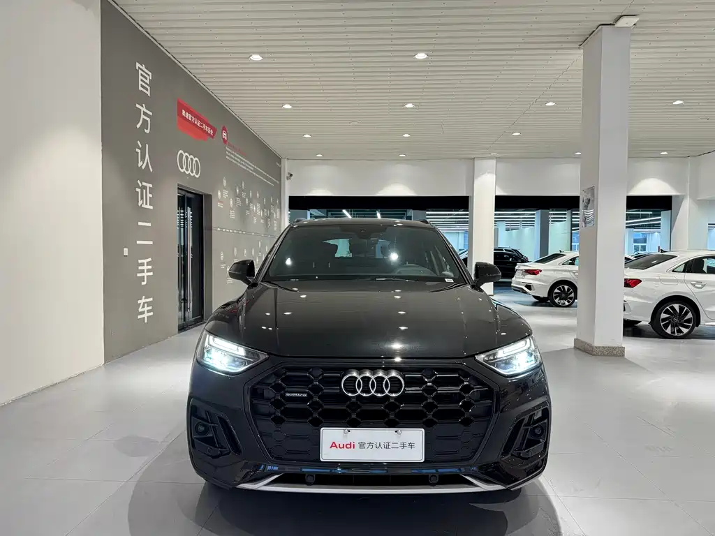Audi Q5L — миниатюра 2