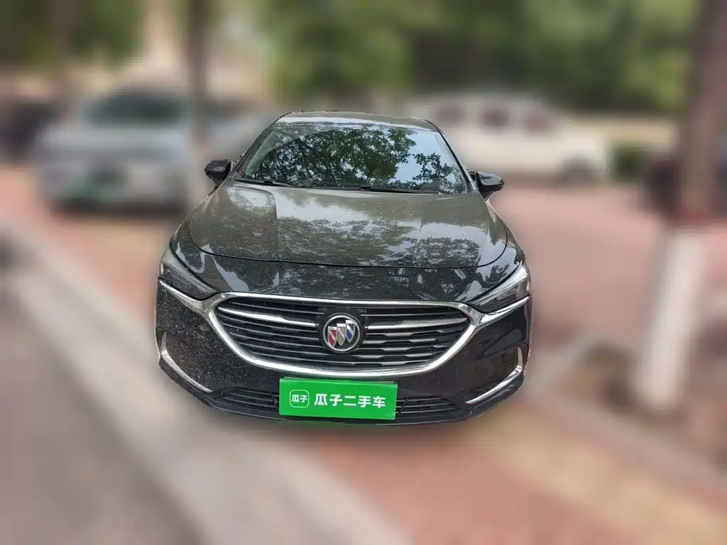 Buick LaCrosse — миниатюра 10
