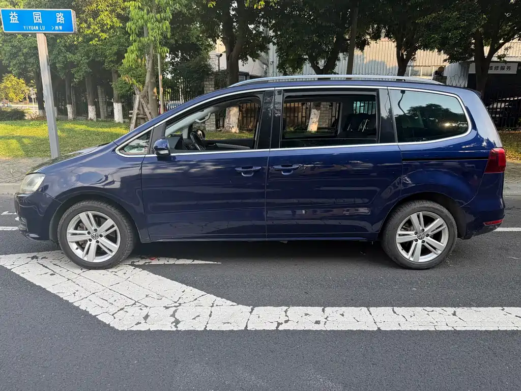 Volkswagen Sharan — миниатюра 4