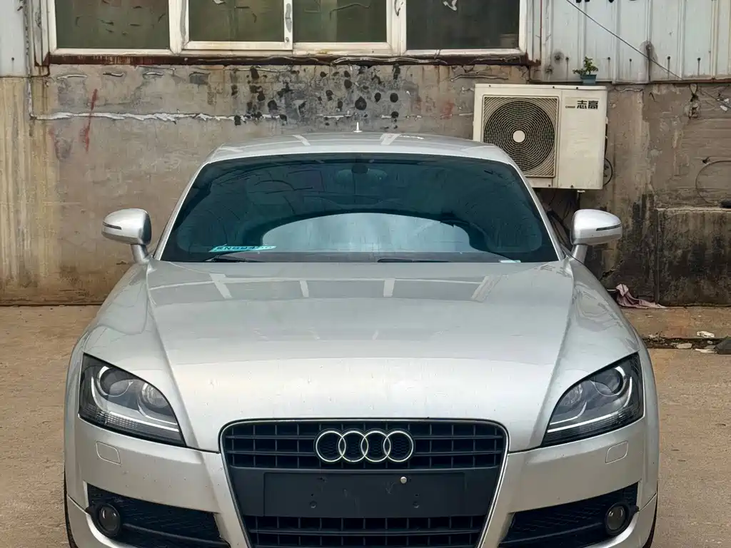 Audi TT — миниатюра 2