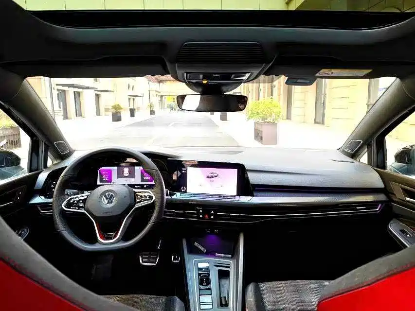 Volkswagen Golf GTI — миниатюра 5