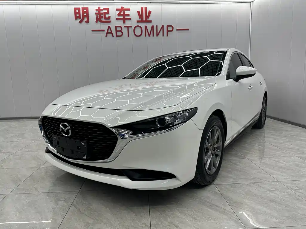Mazda 3 Axela 2022