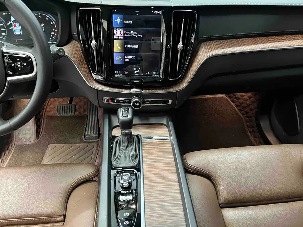Volvo XC60 — миниатюра 11