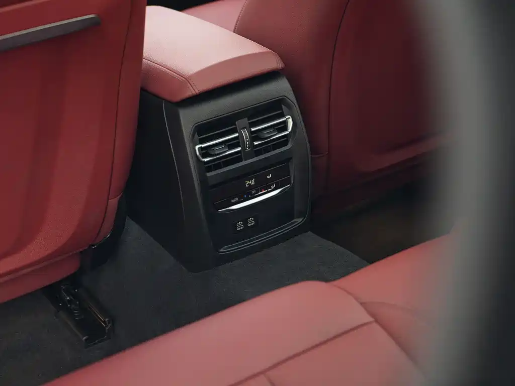 BMW 3 Series — миниатюра 12