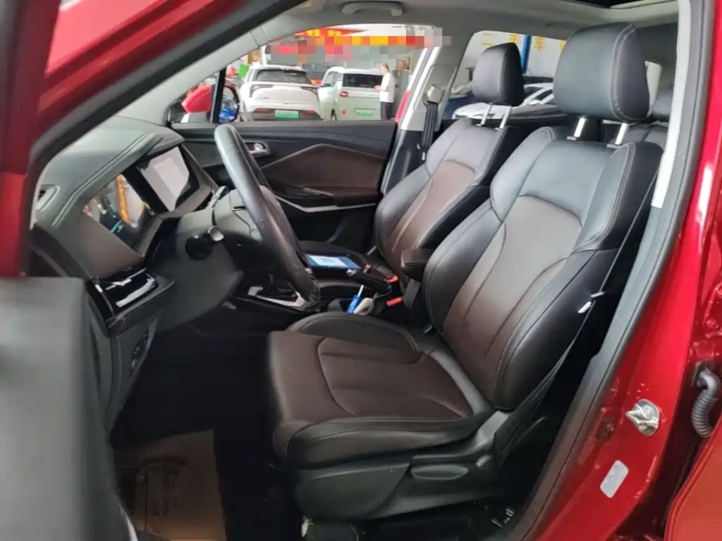 Changan CS15 — миниатюра 15