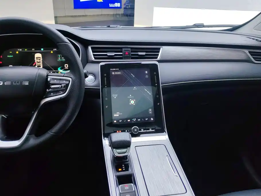 Roewe RX5 New Energy — миниатюра 13