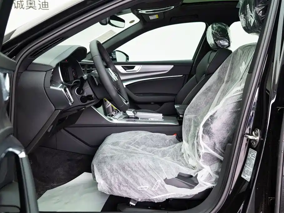 Audi A6L 2026 40 TFSI Luxury