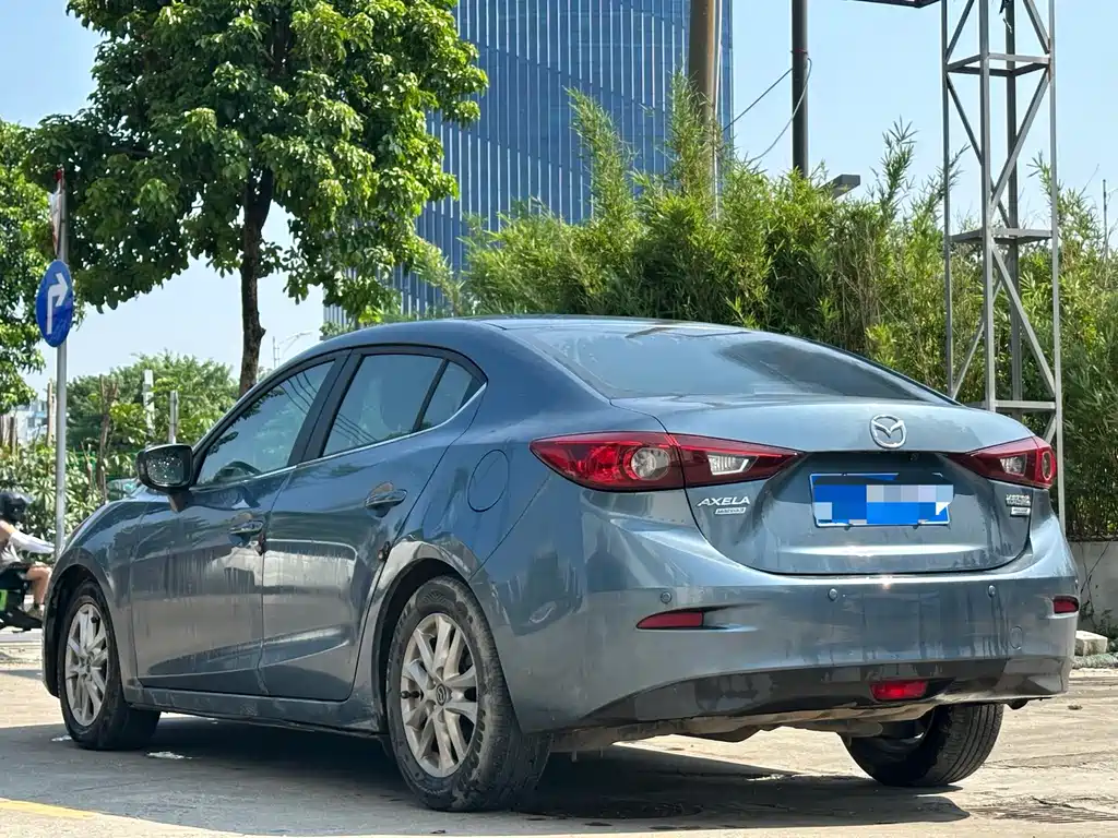 Mazda 3 Axela — миниатюра 7