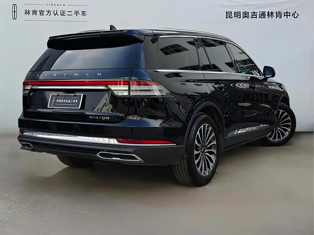 Lincoln Aviator 2022 3.0T V6