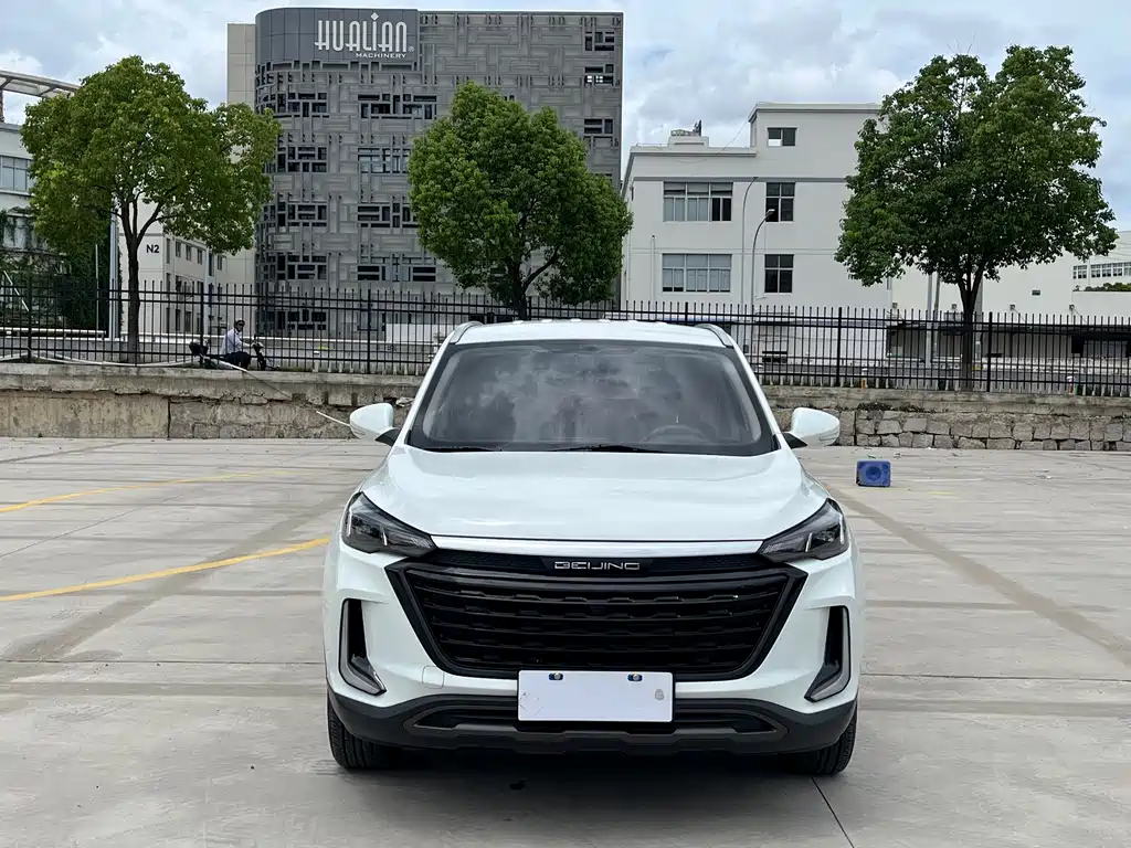 BAIC X3 — миниатюра 4