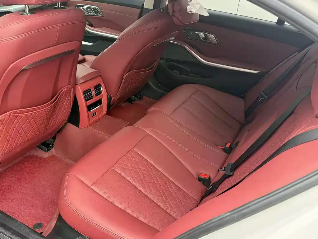 BMW 3 Series — миниатюра 3