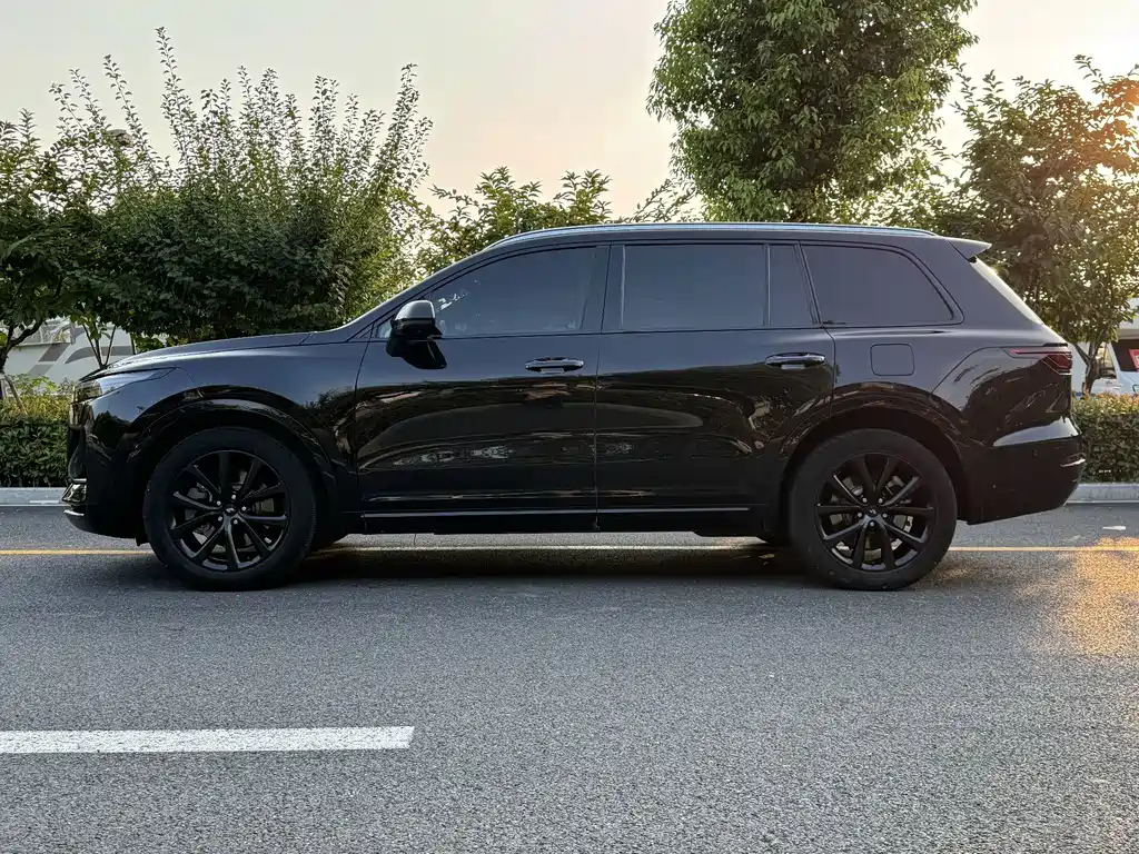 Li Auto Li ONE — миниатюра 7