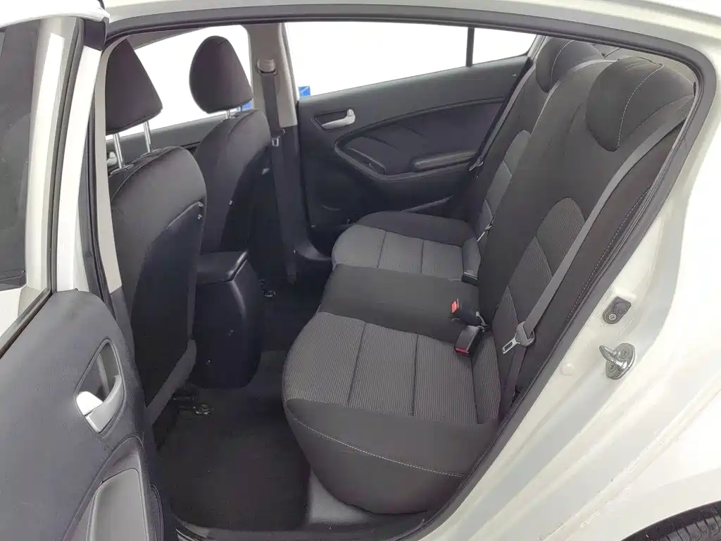 Kia K3 — миниатюра 15