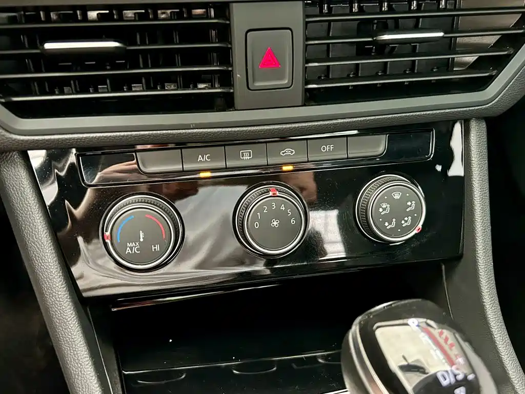 Volkswagen Sagitar — миниатюра 13
