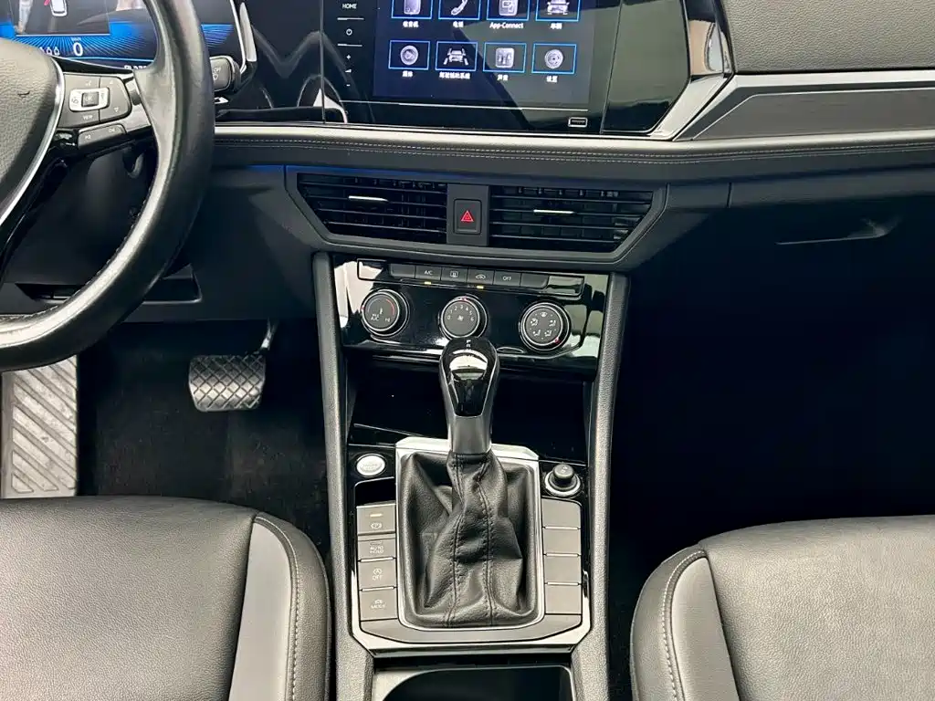 Volkswagen Sagitar — миниатюра 9